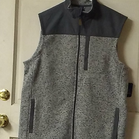 Coat - Picture 7 of 7